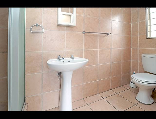 2 BEDROOM TOWNHOUSE FOR SALE IN ORIEL